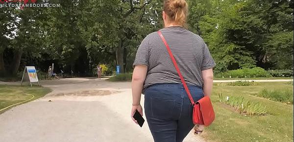  saggy tits no bra in public